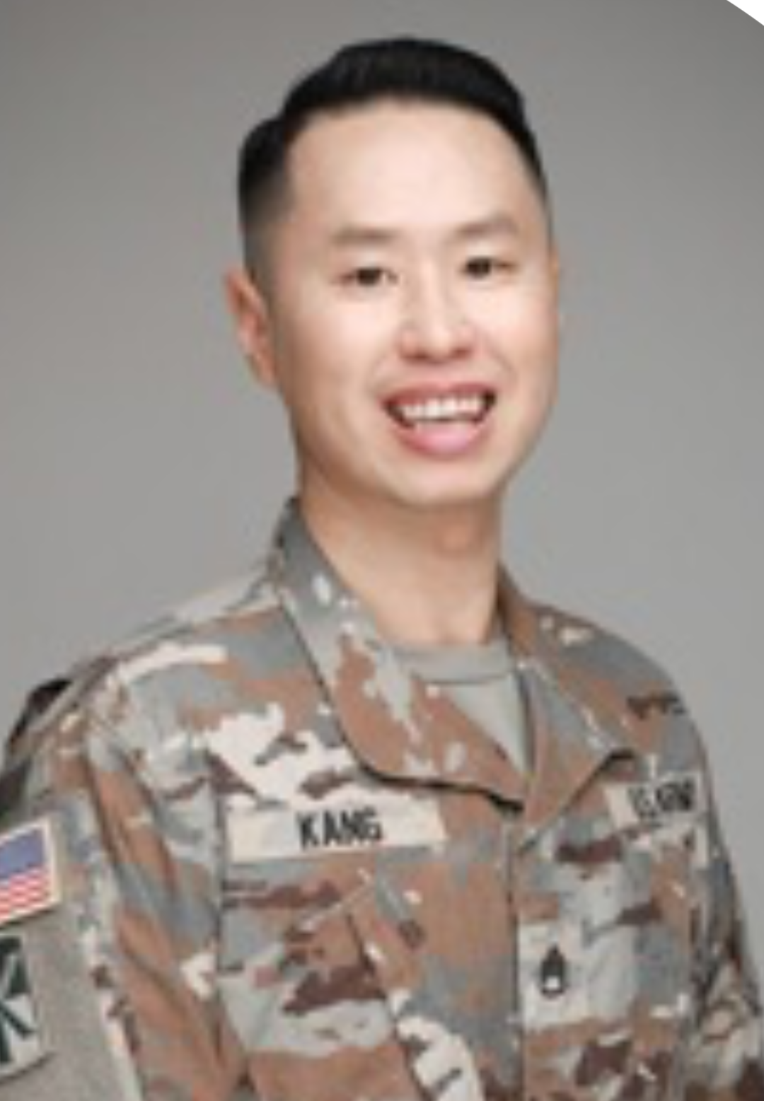 육군 방위군 강창훈 상사.png